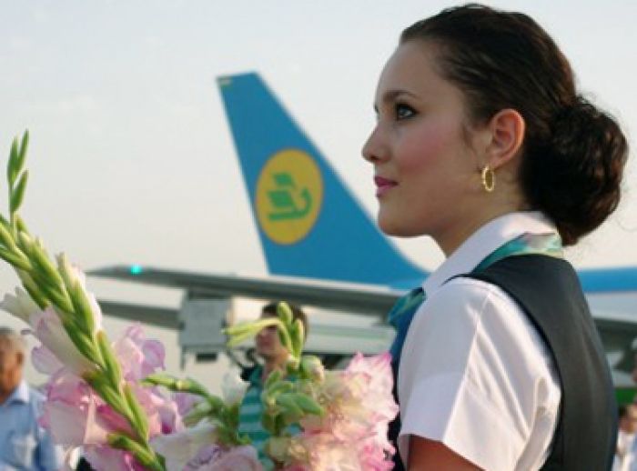 Узбекистан решил восстановить авиасообщение с Таджикистаном спустя 22 года