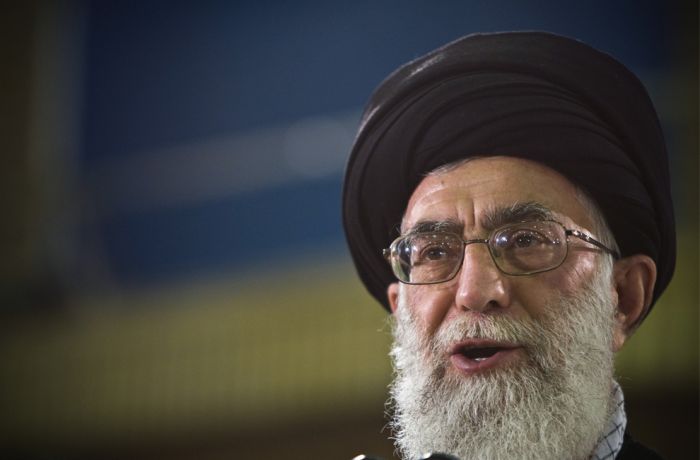 СМИ: Духовный лидер Ирана аятолла Хаменеи в критическом состоянии