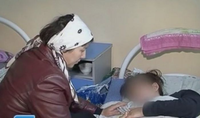 В ЮКО две школьницы попали в больницу после прививки от кори