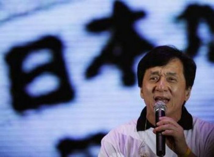 Олимпиада-2022: Джеки Чан споет в песне заявки Пекина