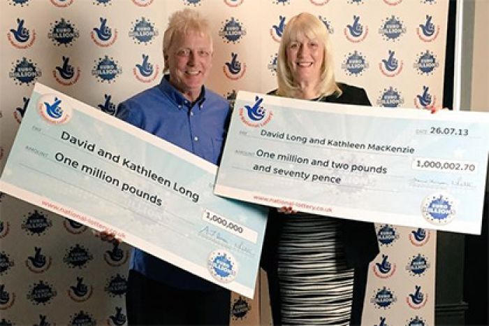 Британская пара второй раз в жизни выиграла в лотерею EuroMillions