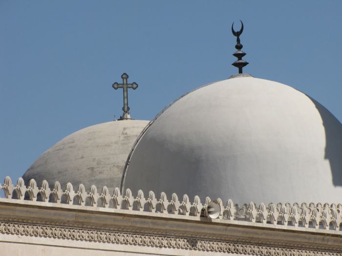 Исследование: Число христиан и мусульман сравняется к 2070 году