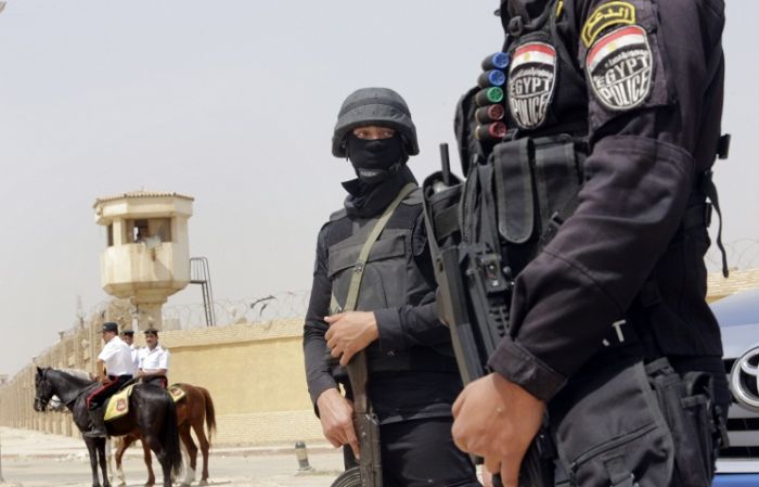 В Каире после приговора экс-президенту Мурси начались беспорядки