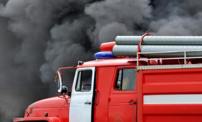 Долго добирались алматинские огнеборцы к пожару из-за "неуступчивых" водителей