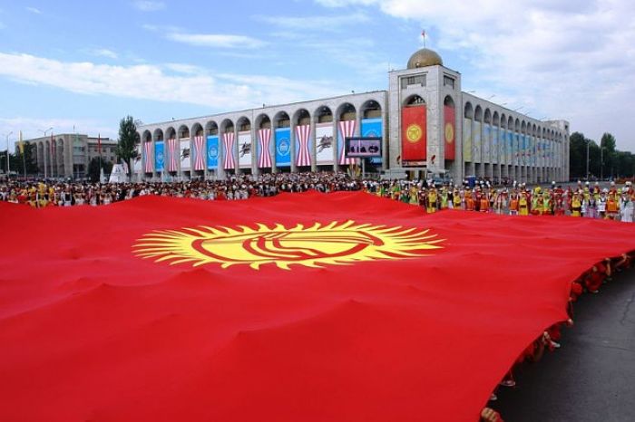Власти Киргизии могут отложить вступление страны в ЕАЭС