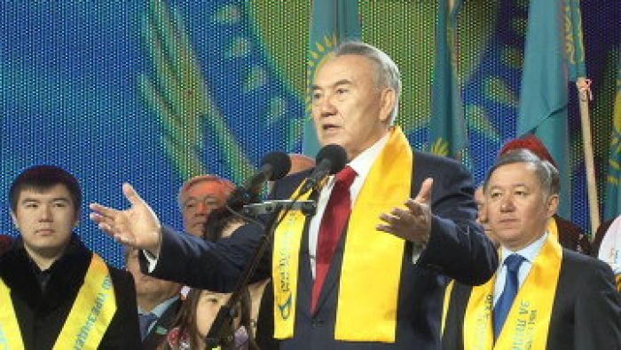 Назарбаев: Казахстану предстоит новый этап развития