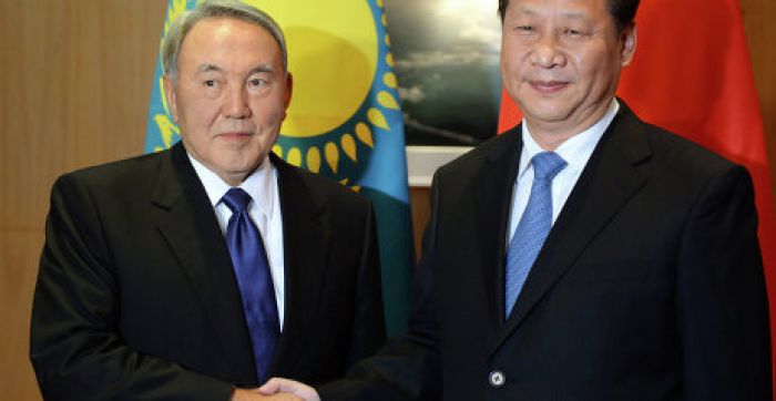 Визит Си Цзиньпина в Казахстан в Китае назвали «знаком поддержки» Назарбаеву