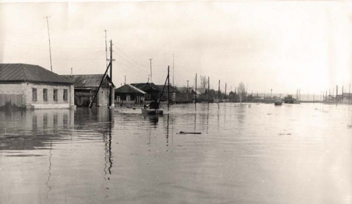 Наводнение 42-го
