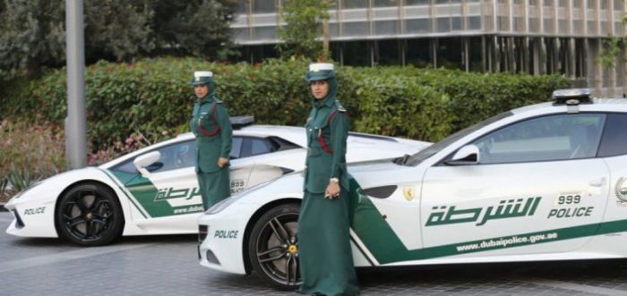 Дотронувшийся до женщины-полицейского казахстанец осужден в Дубаи