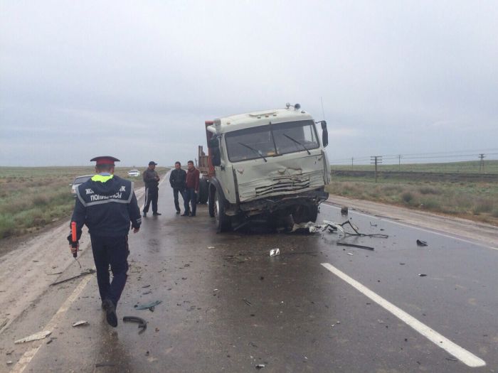 В ДТП в Жылыойском районе погибли шесть граждан Узбекистана (+ФОТО)