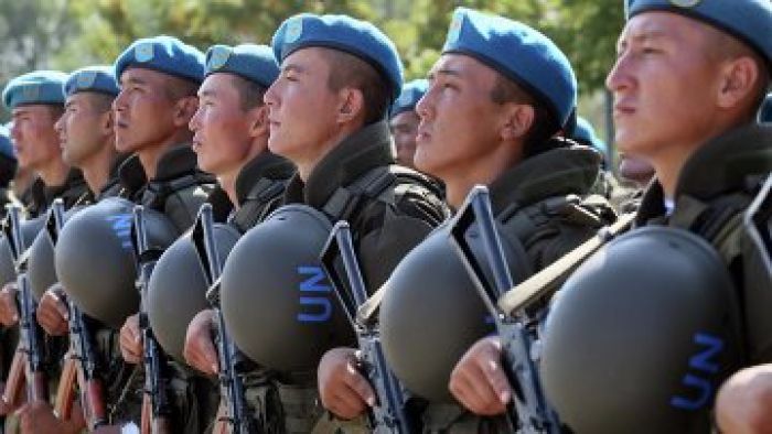 Парламент Казахстана принял закон о миротворческой деятельности 