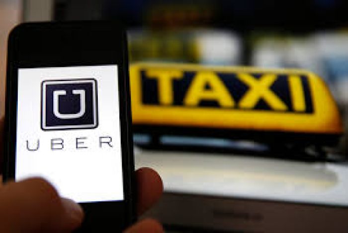 Менеджеры онлайн-приложения для таксистов Uber задержаны во Франции