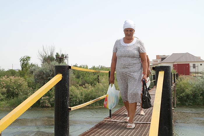 Начато строительство моста для жителей Чёрной речки