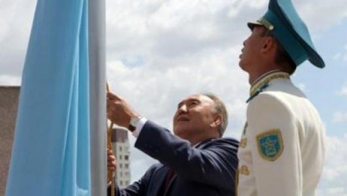 Назарбаев назвал символичным совпадение Дня столицы и дня его рождения