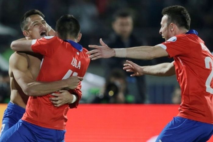 Сборная Чили выиграла у аргентинцев в финале Кубка Америки