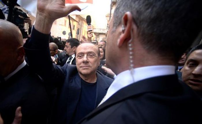 ​Берлускони получил три года тюрьмы по делу о подкупе сенаторов 