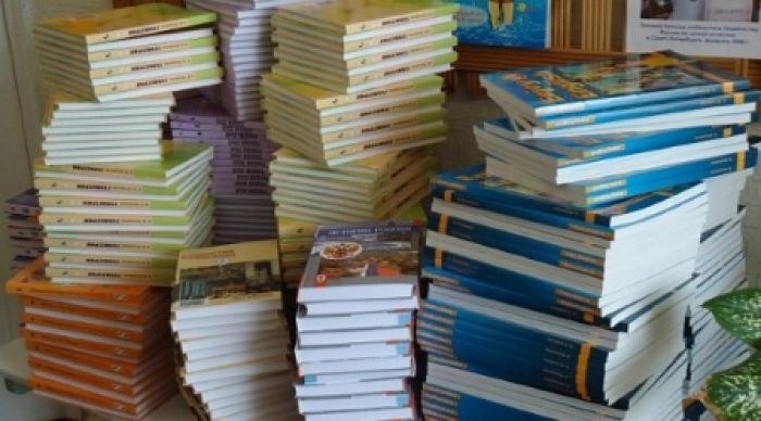 МОН: Ажиотаж с покупкой учебников создают родители, которые «проспали» все лето