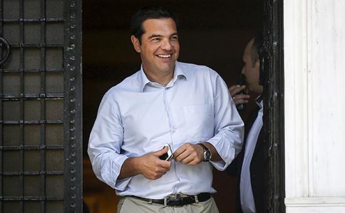 ​Ципрас подал в отставку с поста премьера Греции