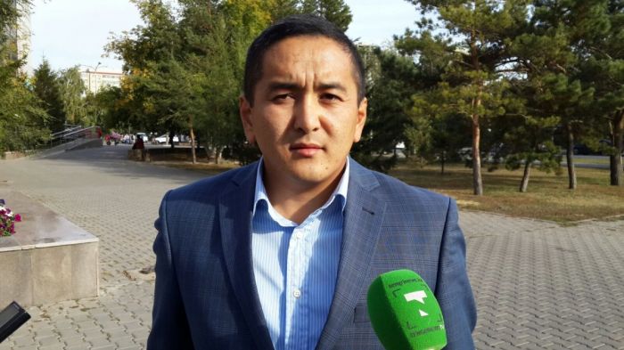 Отец Туракельдиева увольняется из канцелярии премьер-министра