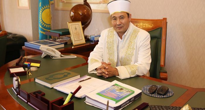 ​Верховный муфтий Казахстана поздравил мусульман с Курбан Айтом
