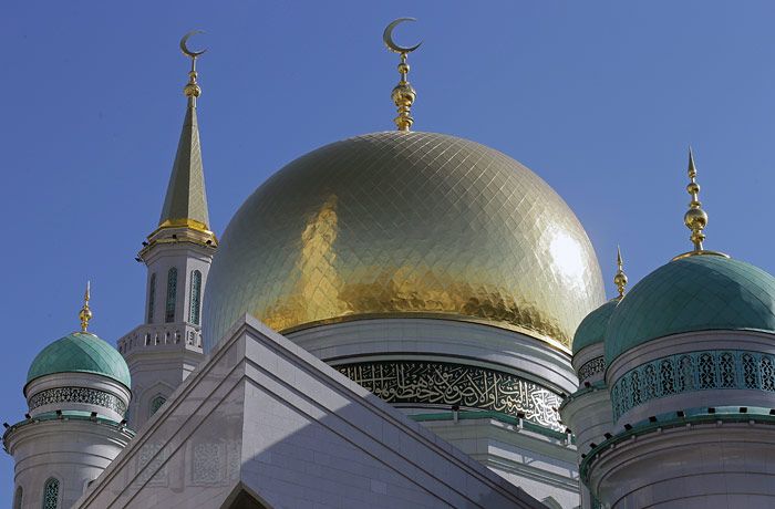 Открылась крупнейшая в Европе Московская соборная мечеть
