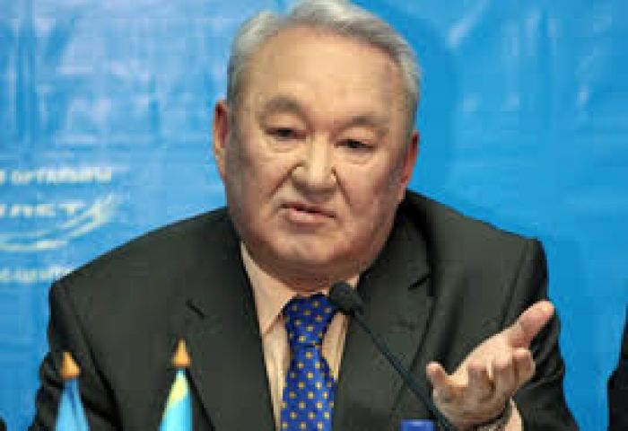 Умер известный госдеятель Максут Нарикбаев