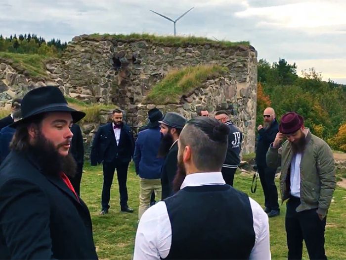В Швеции участников клуба бородачей приняли за террористов ИГ
