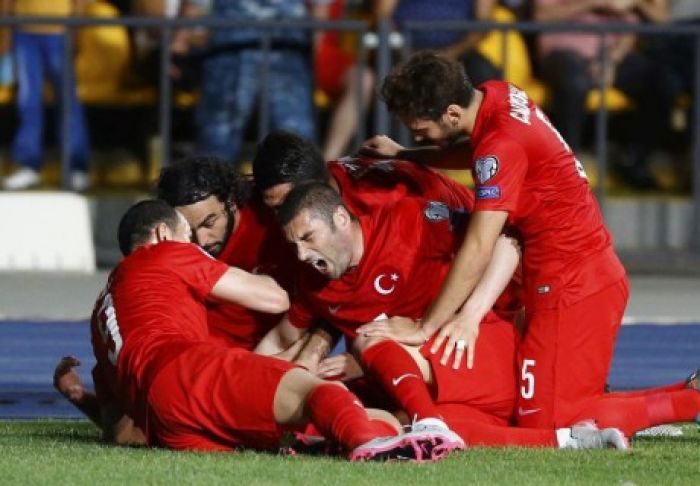 Крупнейшее СМИ Турции поблагодарило футболистов сборной Казахстана