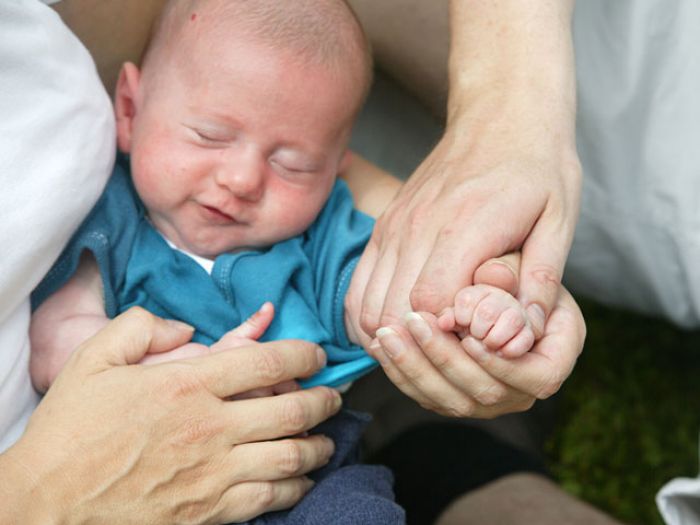 Французским родителям запретили давать детям имена "Принц Уильям" и "Мини Купер"