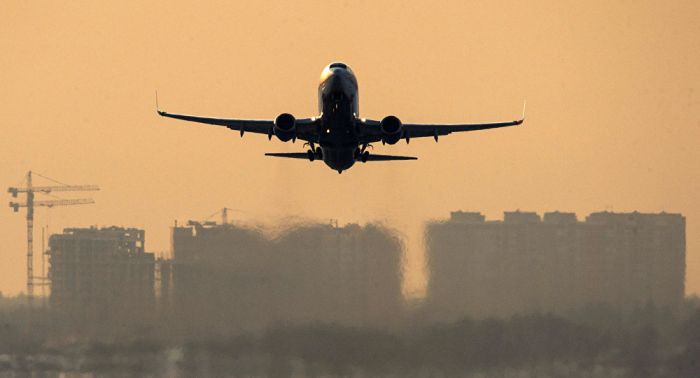 Qazaq Air объявил о продаже части акции авиакомпании