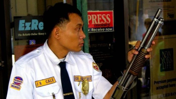 Неизвестный застрелил двух китайских дипломатов на Филиппинах