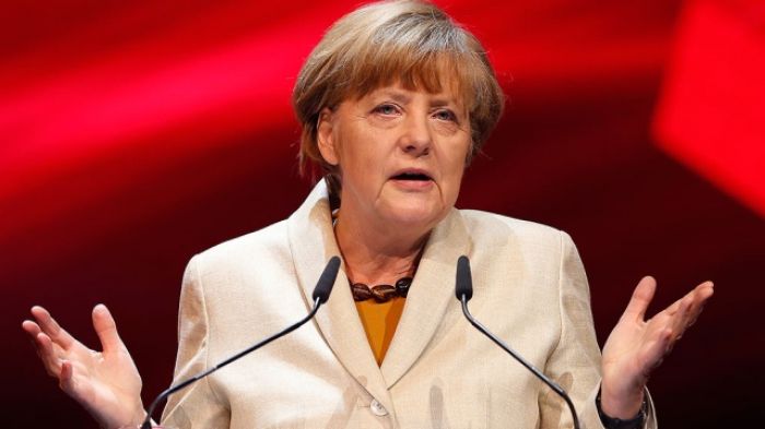 Меркель: свободная торговля ЕС с Украиной не навредит России