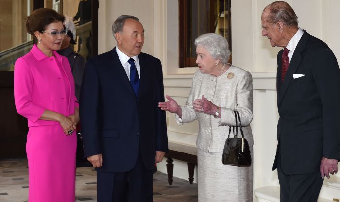 Астана и Лондон укрепят дружественные отношения, уверена Елизавета II