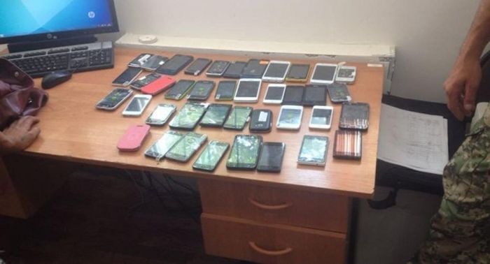 Казахстанец пытался контрабандой ввезти 2,5 тыс сотовых телефонов из КНР