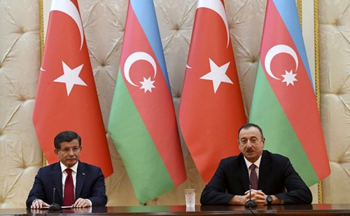 Баку и Анкара договорились ускорить пуск конкурента «Турецкому потоку»