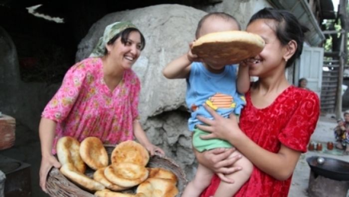 В Таджикистане создали реестр национальных имен для детей