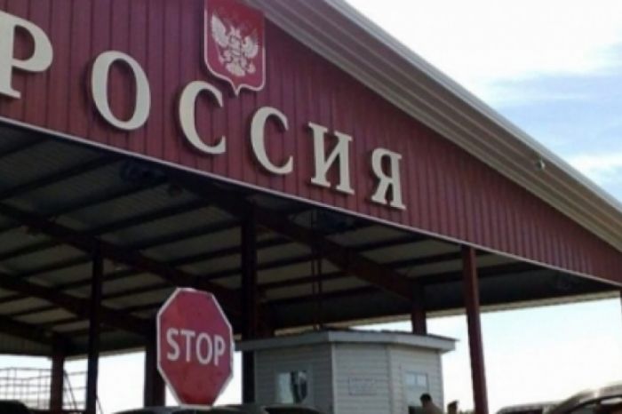Казахстанские водители на границе РФ находятся в тяжелом положении