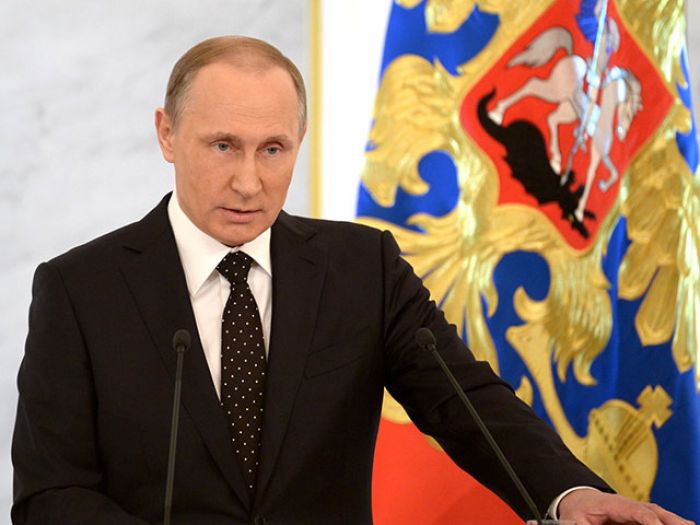 Путин разрешил не исполнять решения международных судов