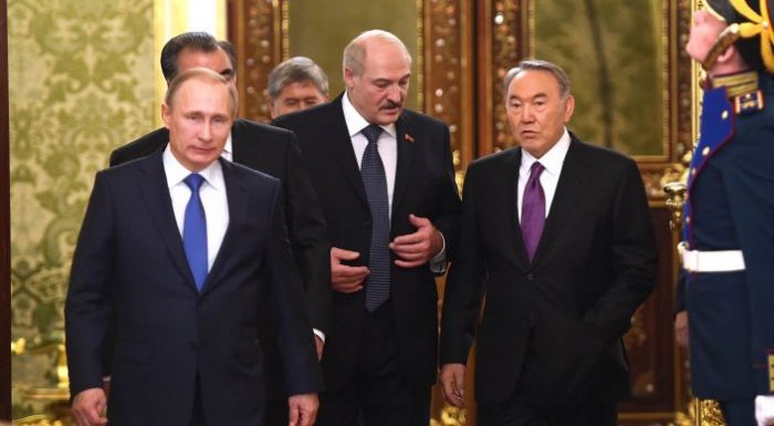 Назарбаев обсудил с пятью президентами российско-турецкий инцидент