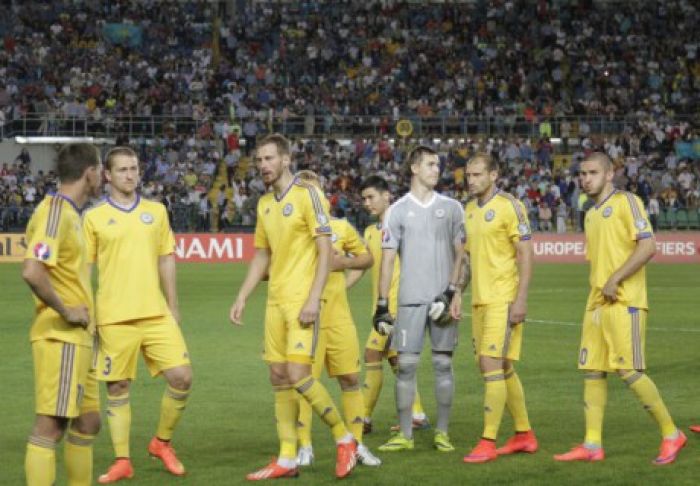 Тренера сборной Казахстана по футболу выберут народным голосованием