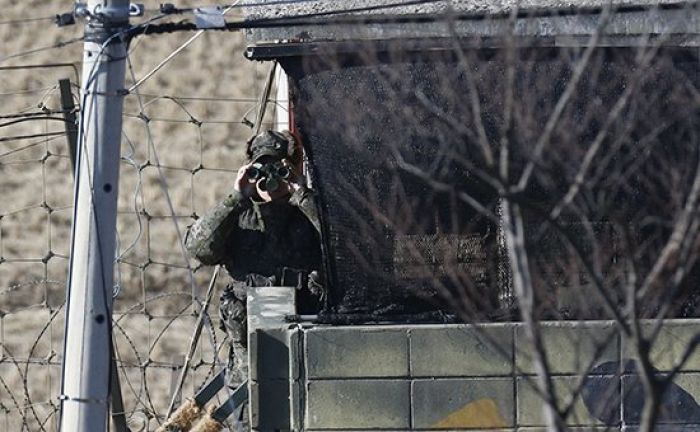 Южная Корея развернула артиллерию у громкоговорителей на границе с КНДР