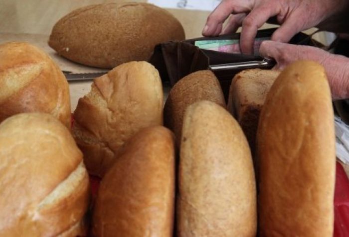 Правительство Азербайджана заморозило цены на хлеб