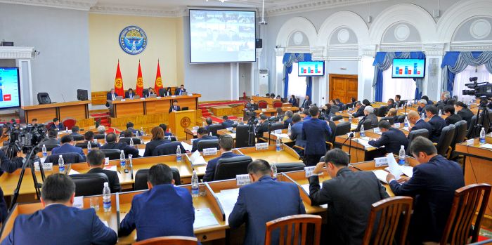 В Кыргызстане с 1 июля отменят налог с продаж 