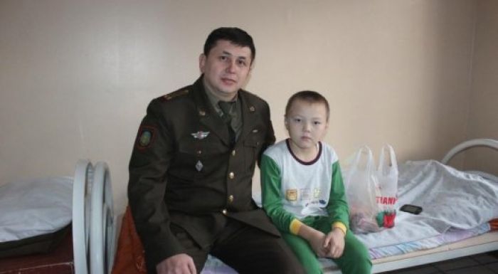 11-летнего мальчика наградят за спасение троих детей из горящего дома в Алматы