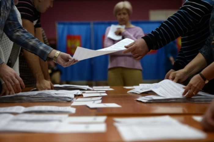Госдуме предложили отказаться от выборов на время действия санкций