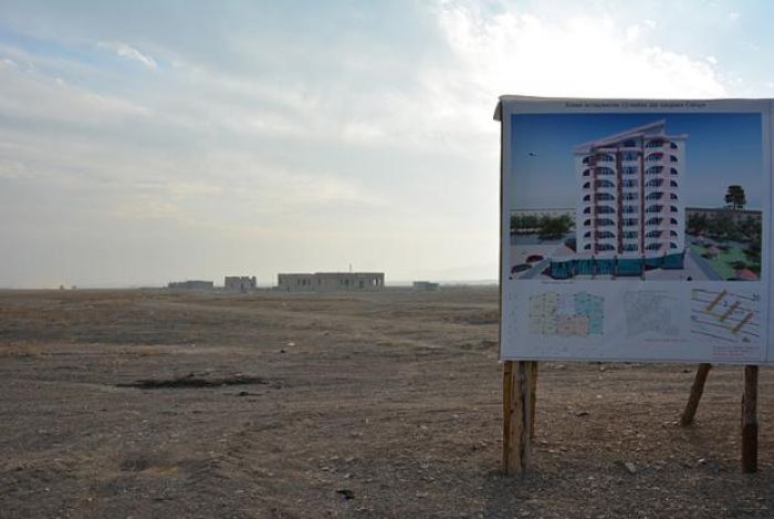 В Таджикистане собираются построить новый город для бывших мигрантов
