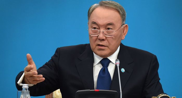 Казахстанцам нужно научиться жить без сырьевых ресурсов - Нурсултан Назарбаев