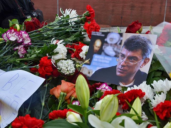"Новая газета": Путин знал, кто убил Немцова, уже через три дня после его гибели