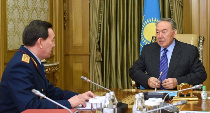 Назарбаев поручил МВД обеспечить контроль за правопорядком в ходе выборов