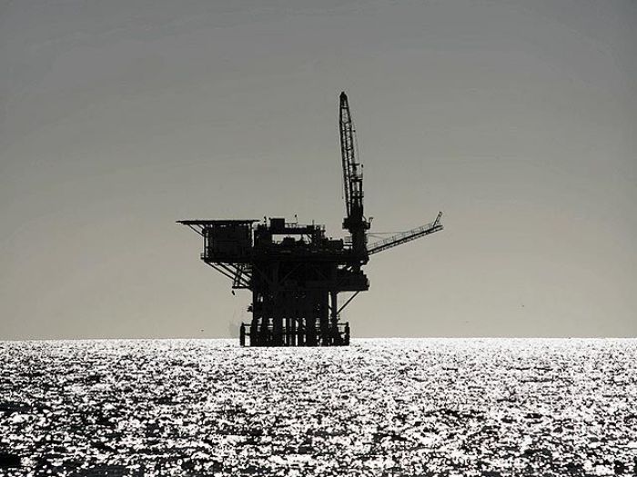 Кризис в нефтяном секторе позади - аналитик